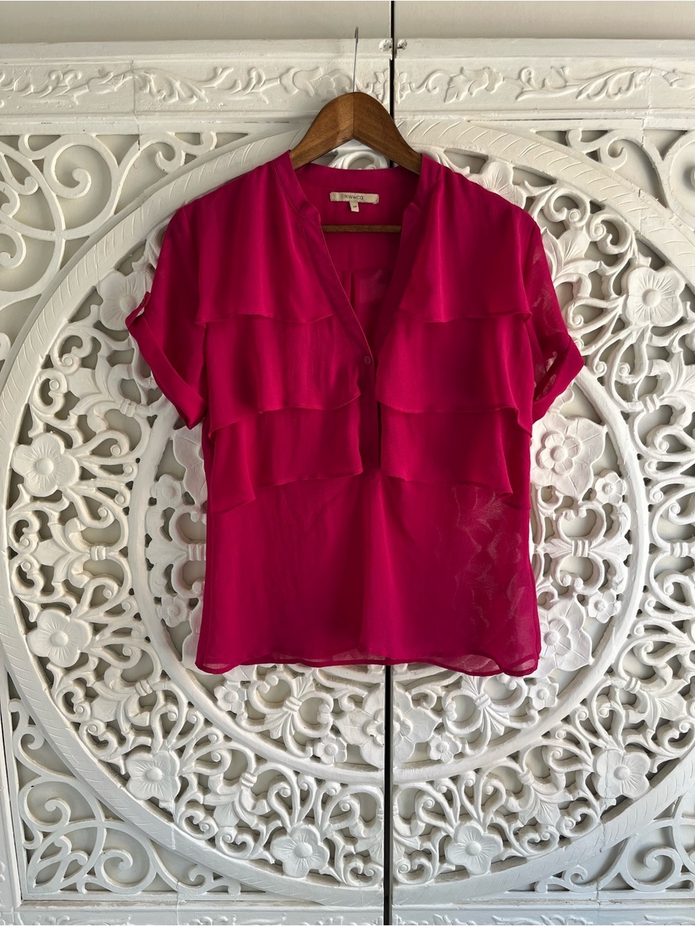 RW&CO Fuchsia Layered Ruffle Blouse Size Small